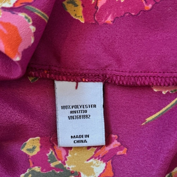 Tucker For Target Floral Button Down Blouse Women’s Size Large - Picture 9 of 12